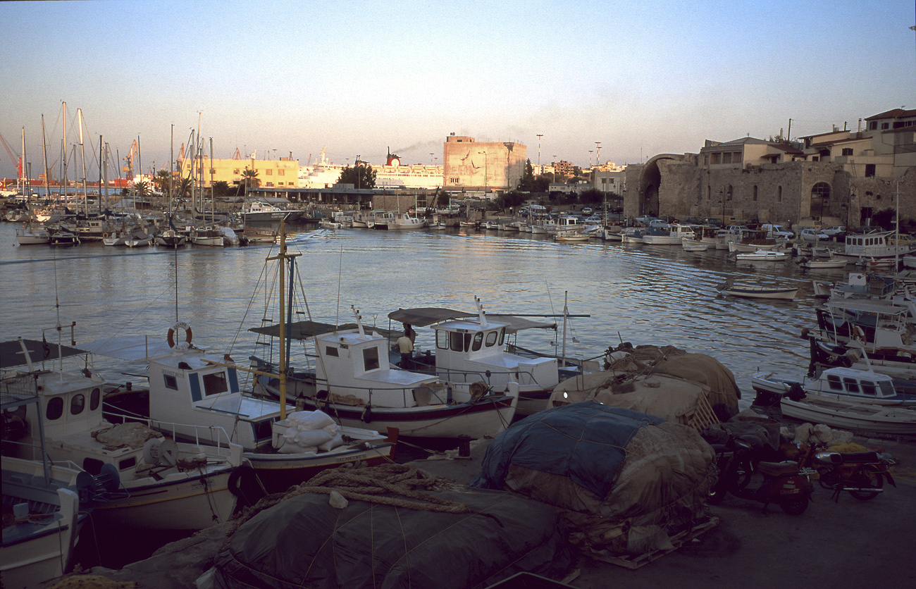 crete006 port heraklion.jpg - Nord, Heraklion Le port Elite Chrome 100